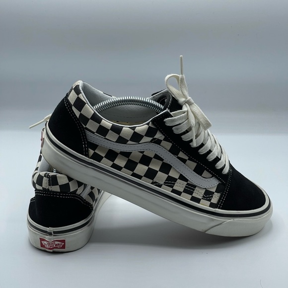 SOLD - Picture 3 of 4